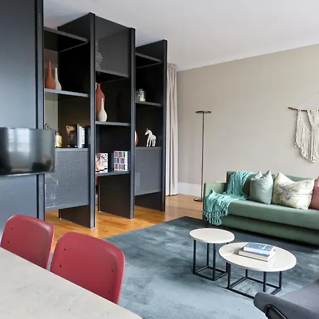 Serviced - Miragaia Ii Apart-hotel Porto